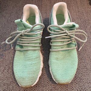 Sorel Kinetic Sneakers - Sz 7.5M